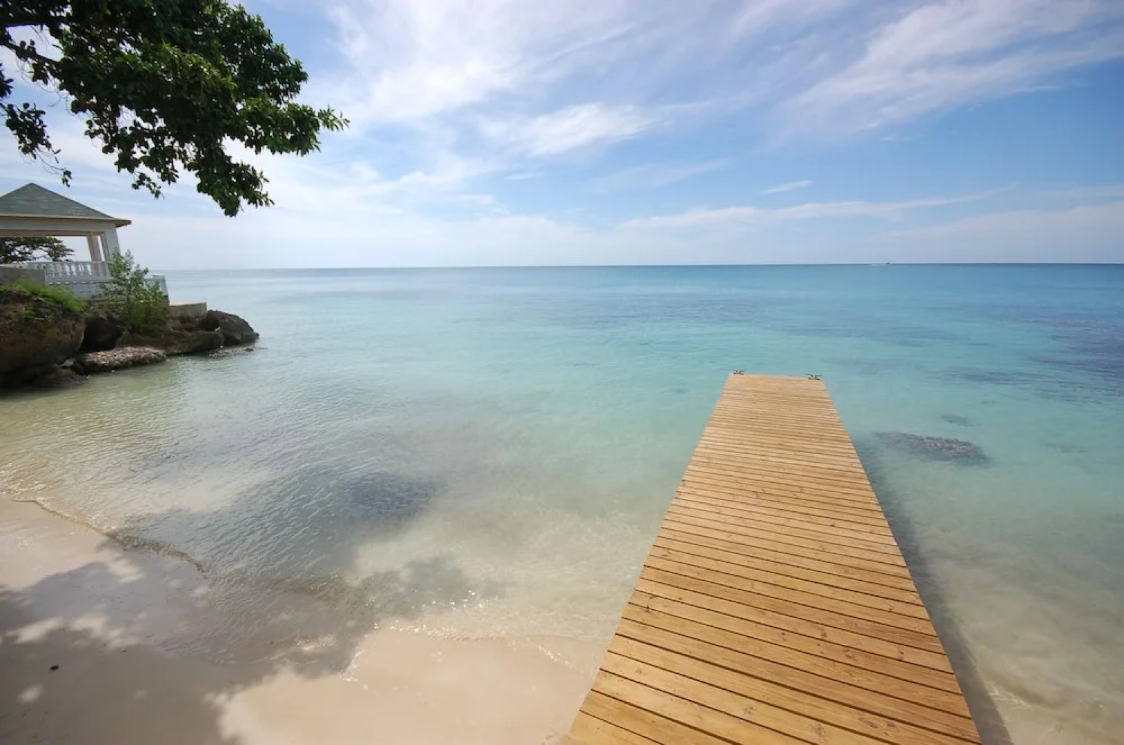 Culloden Cove, 5BR by Jamaican Treasures