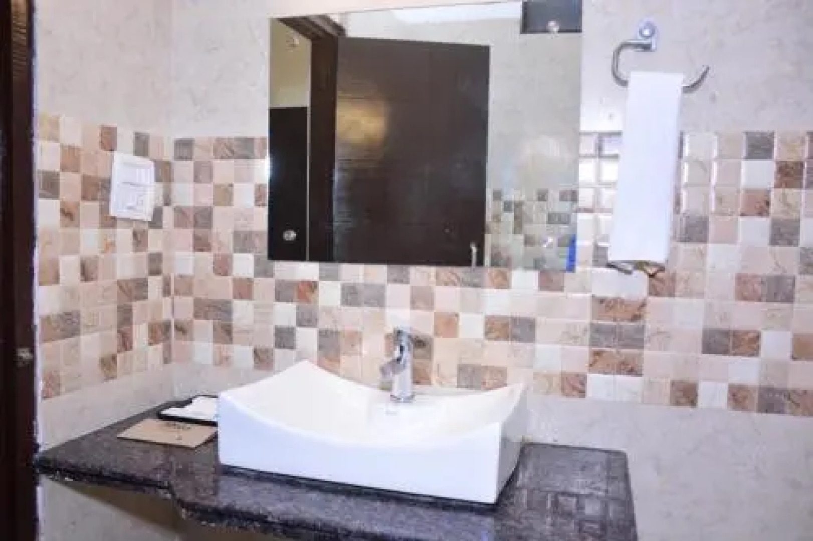 Corbett Jungle Treasure Resort