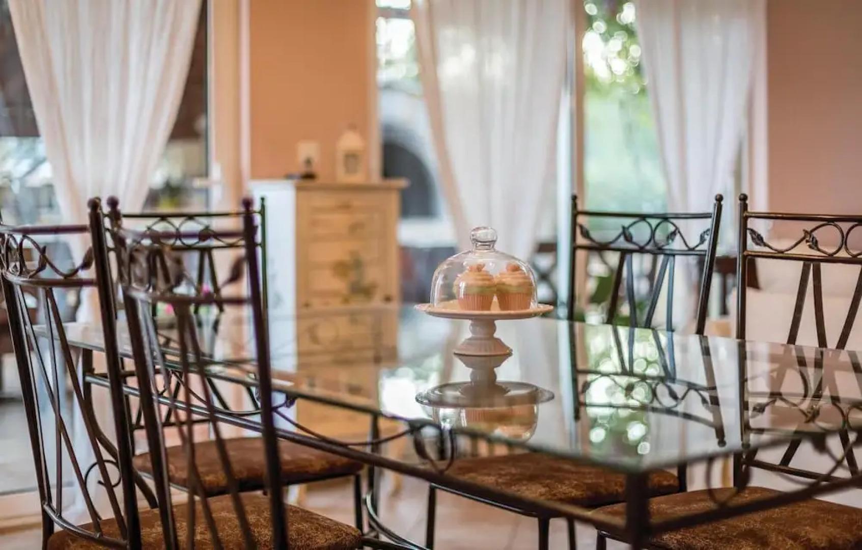 Beautiful Home in Kastel Novi With Wifi and 4 Bedrooms