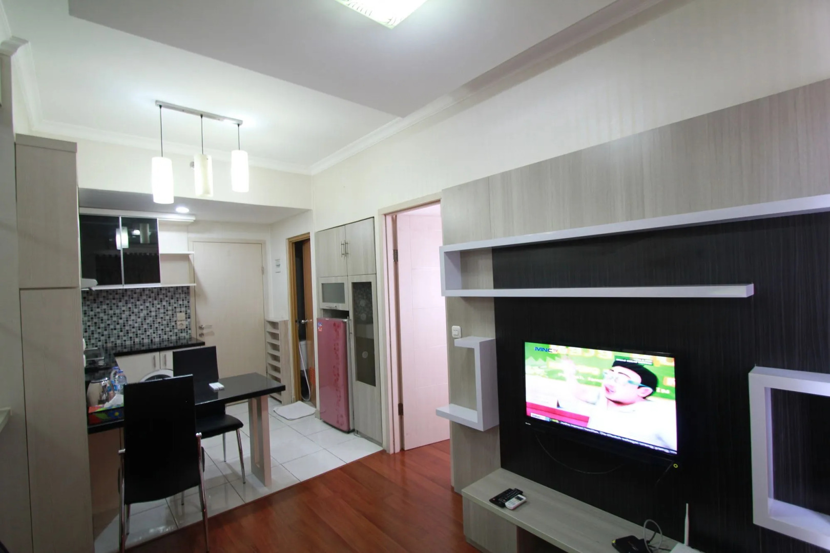 Fastrooms Bekasi Hotel