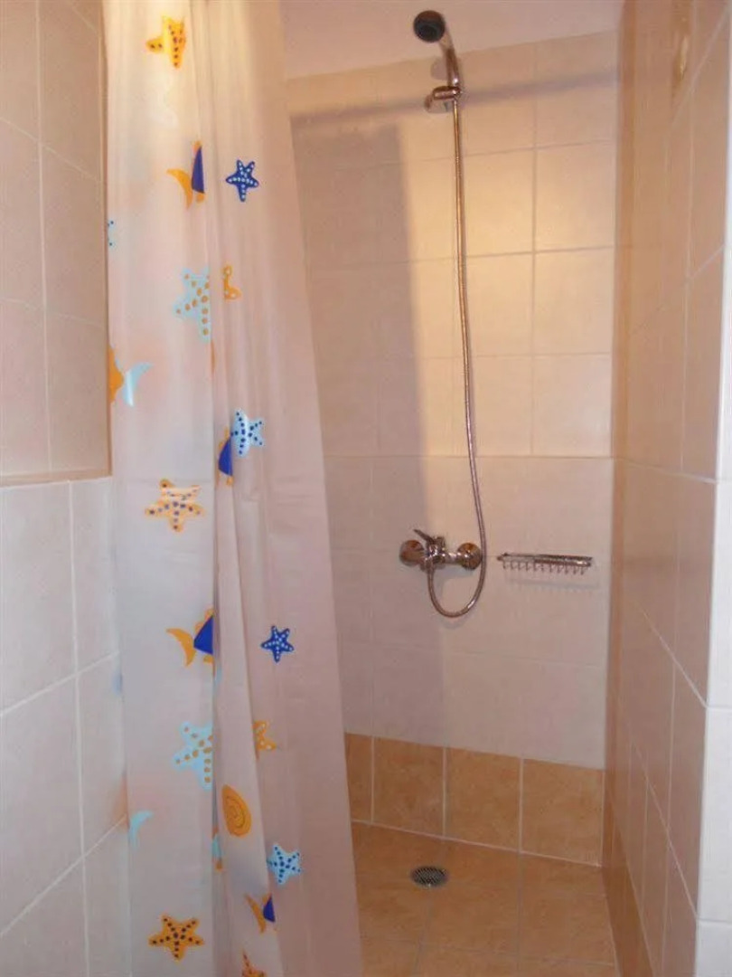 Omorfi Poli Holiday Apartment