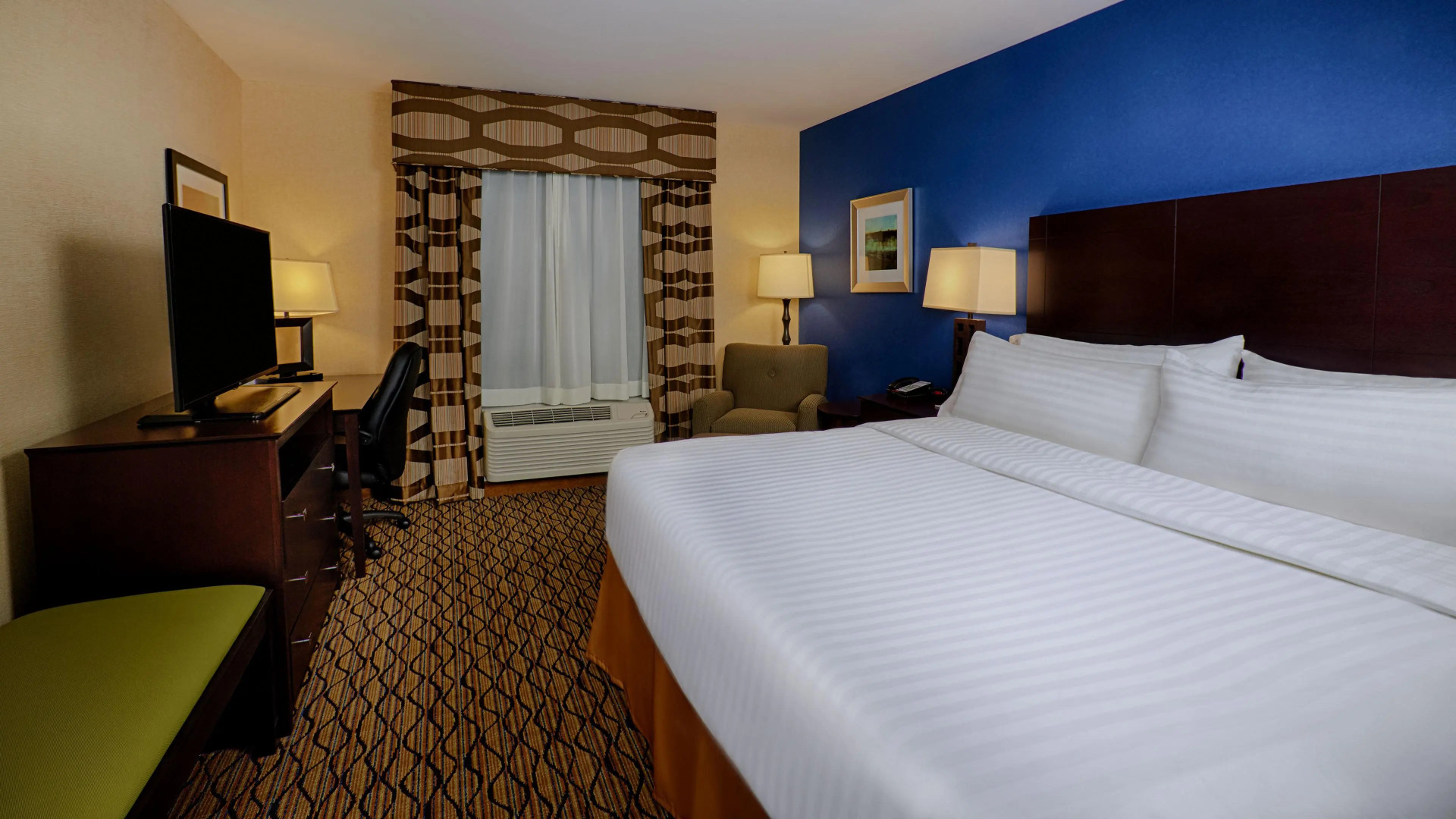 Holiday Inn Express Bordentown - Trenton South by IHG