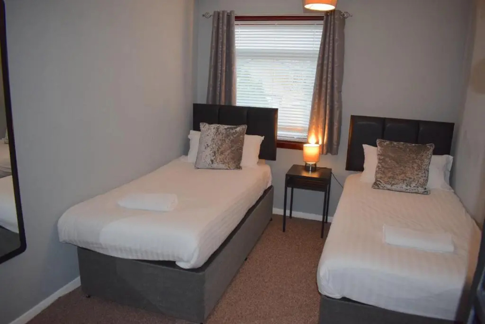 3 Bedroom-Kelpies Serviced Apartments Burns