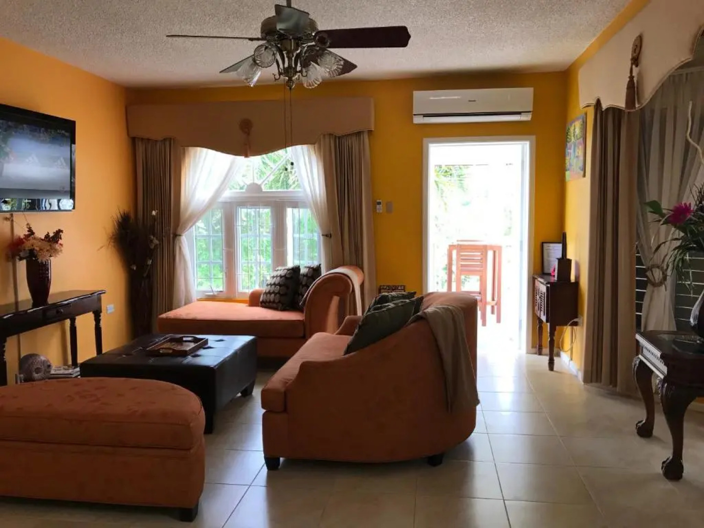 Penthouse On The Ridge