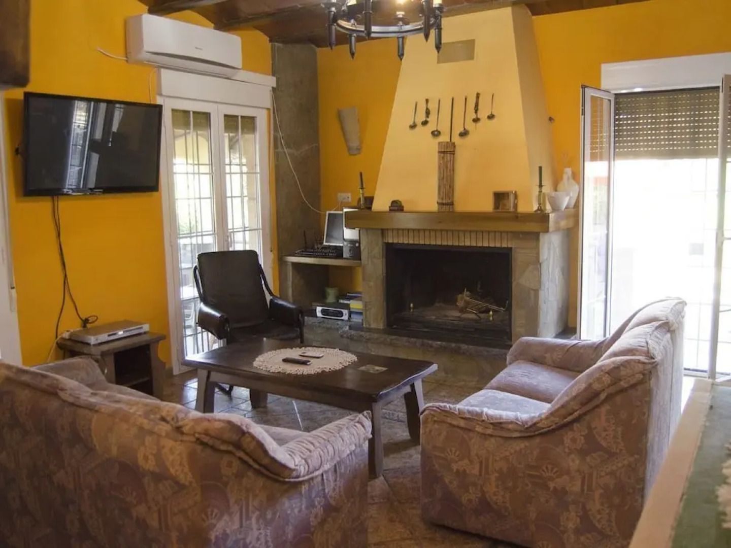 Special Village in Cantoria