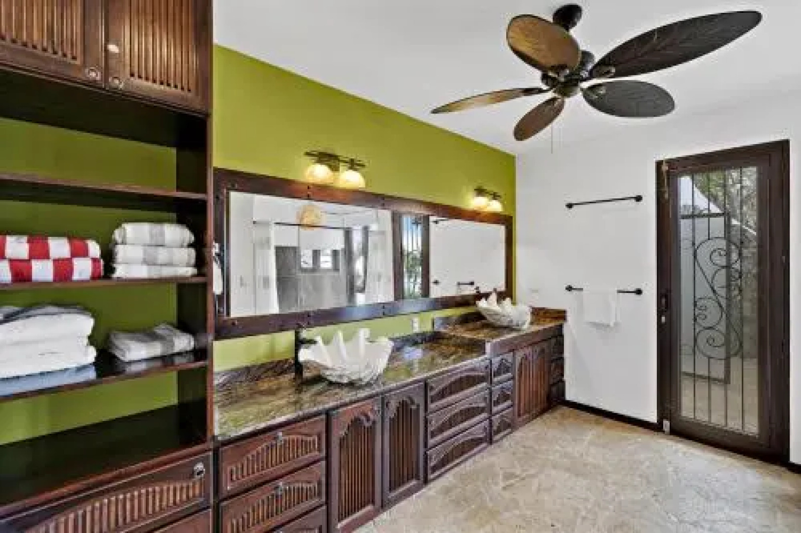 Villa Bougainvillea - Million dollar view - Beautiful Villa