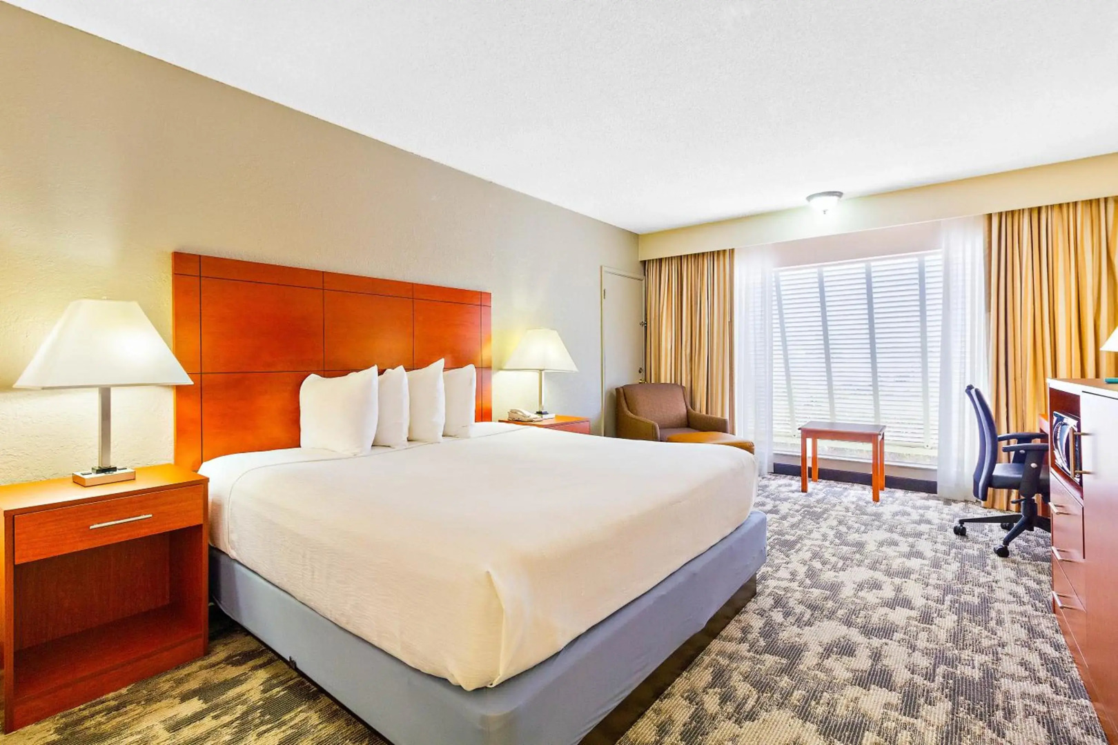 Best Western Plus University Inn