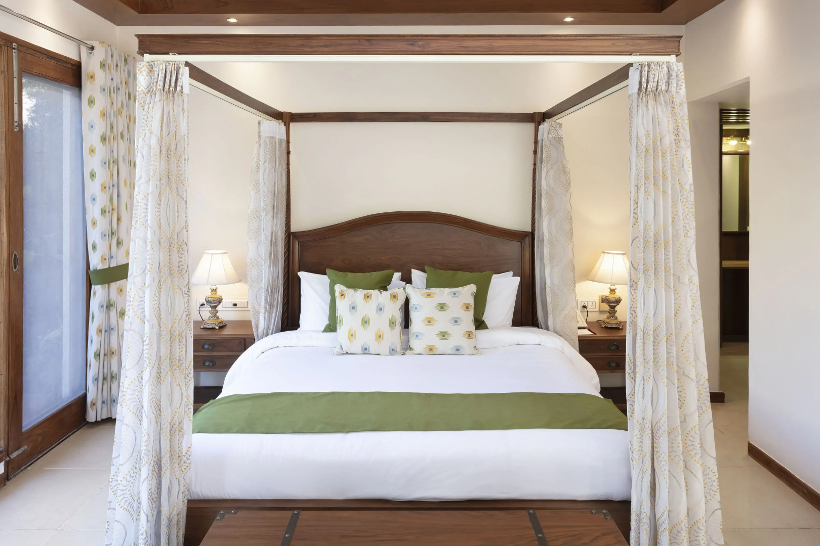 Suryavilas Luxury Resort & Spa