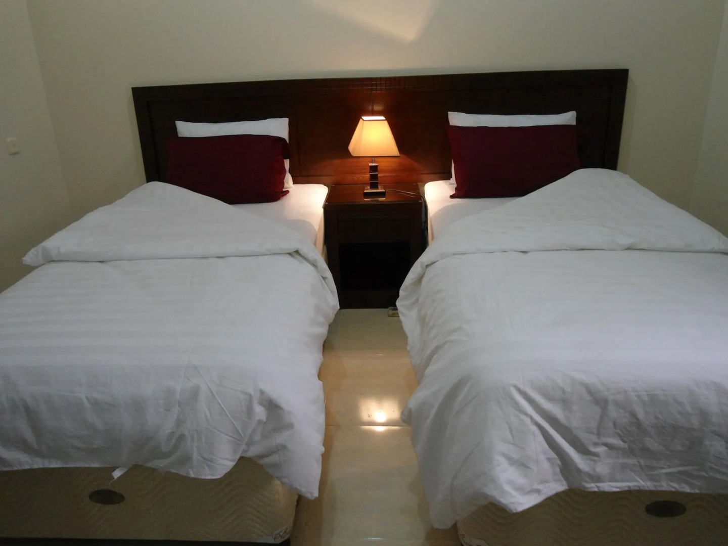 Al Raha Hotel Suites