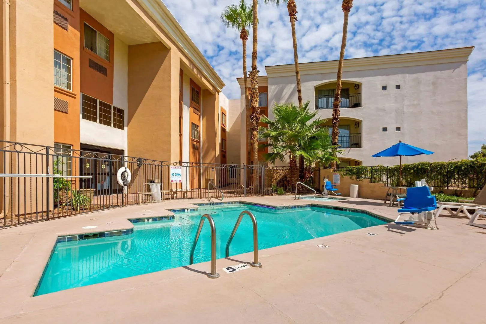 Spark by Hilton Glendale Phoenix North