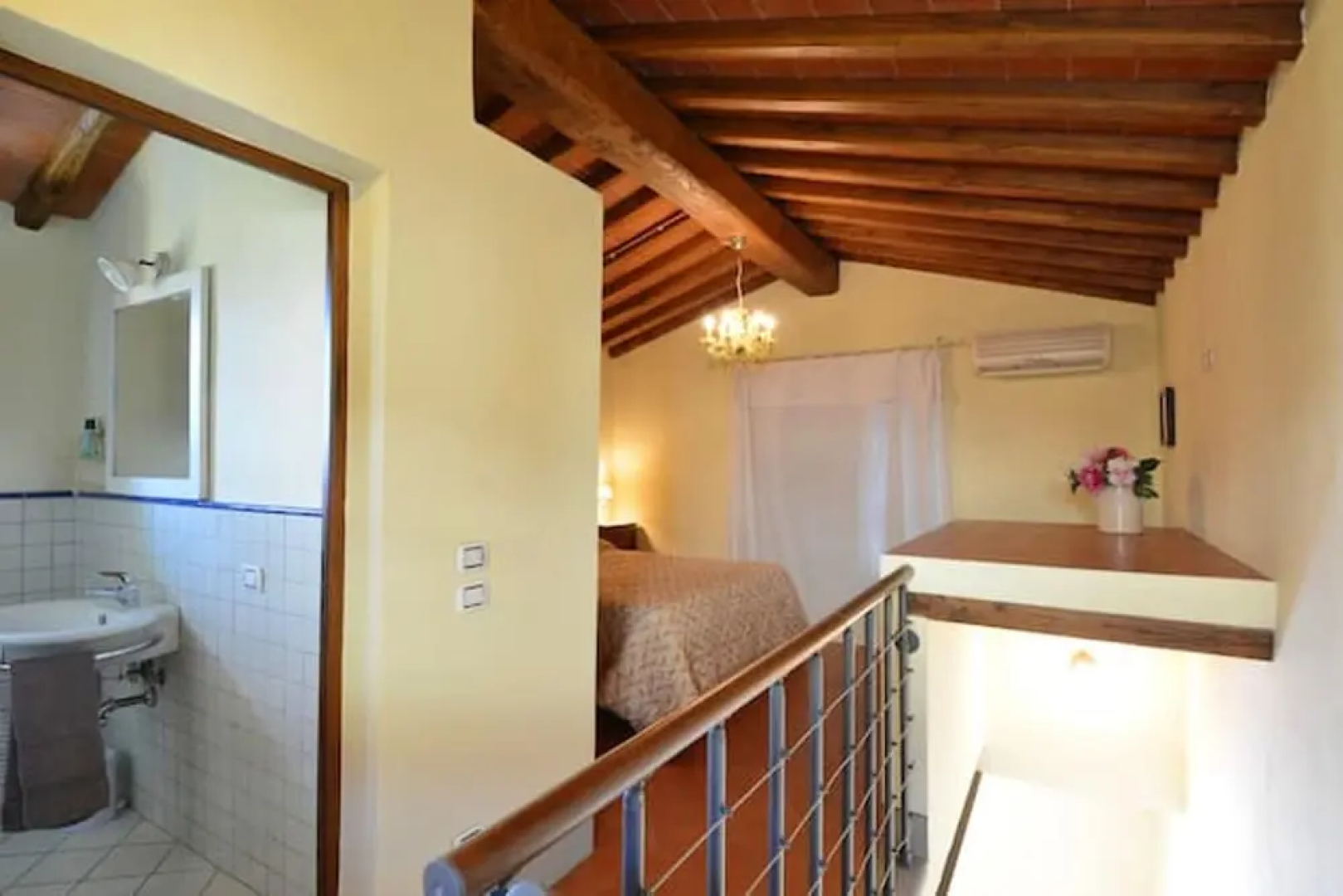 House With 2 Bedrooms in Terranuova Bracciolini, Arezzo, With Wonderful Mountain View, Enclosed Garden and Wifi
