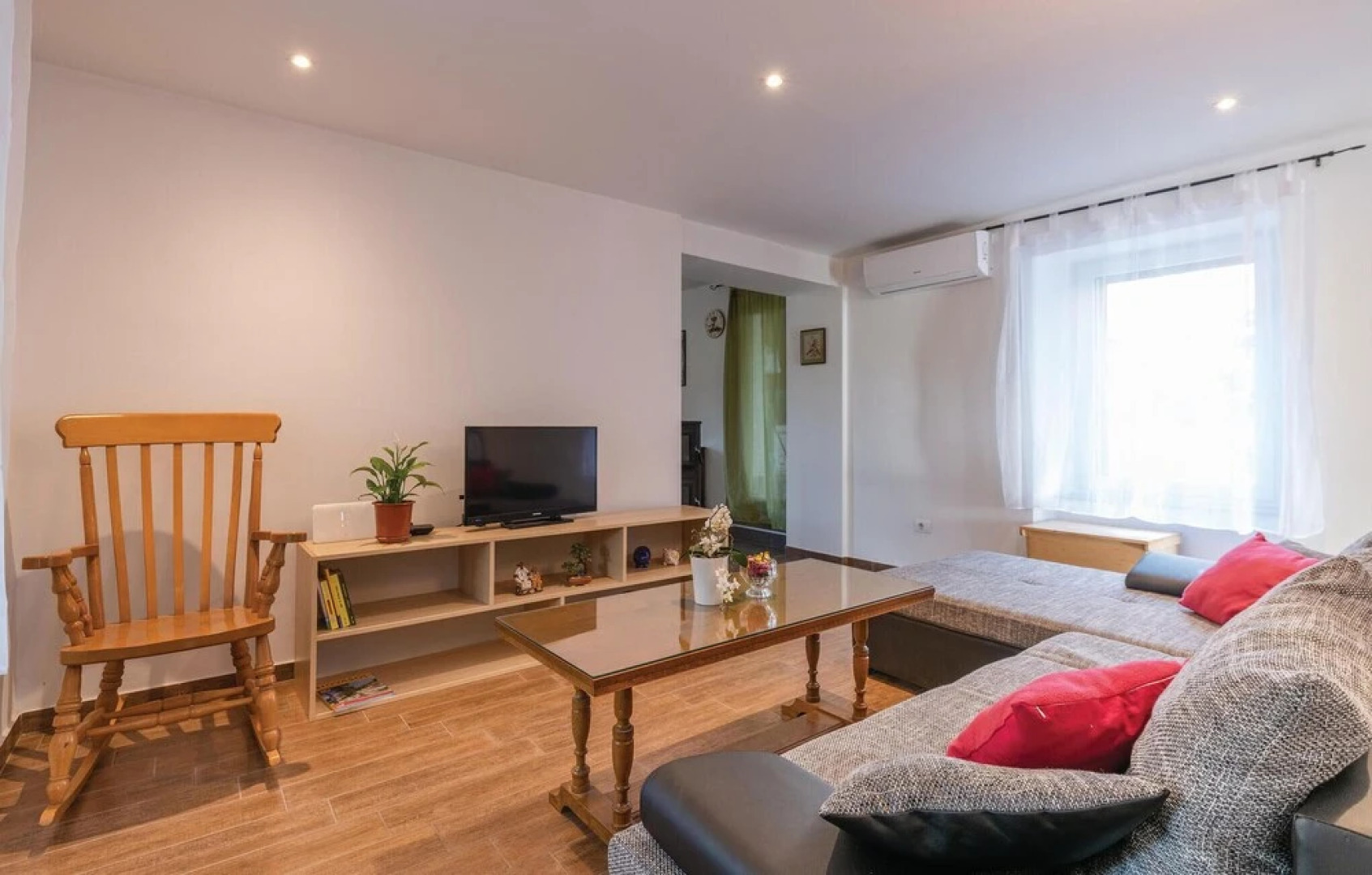 Awesome Home in Medulin With Wifi and 3 Bedrooms