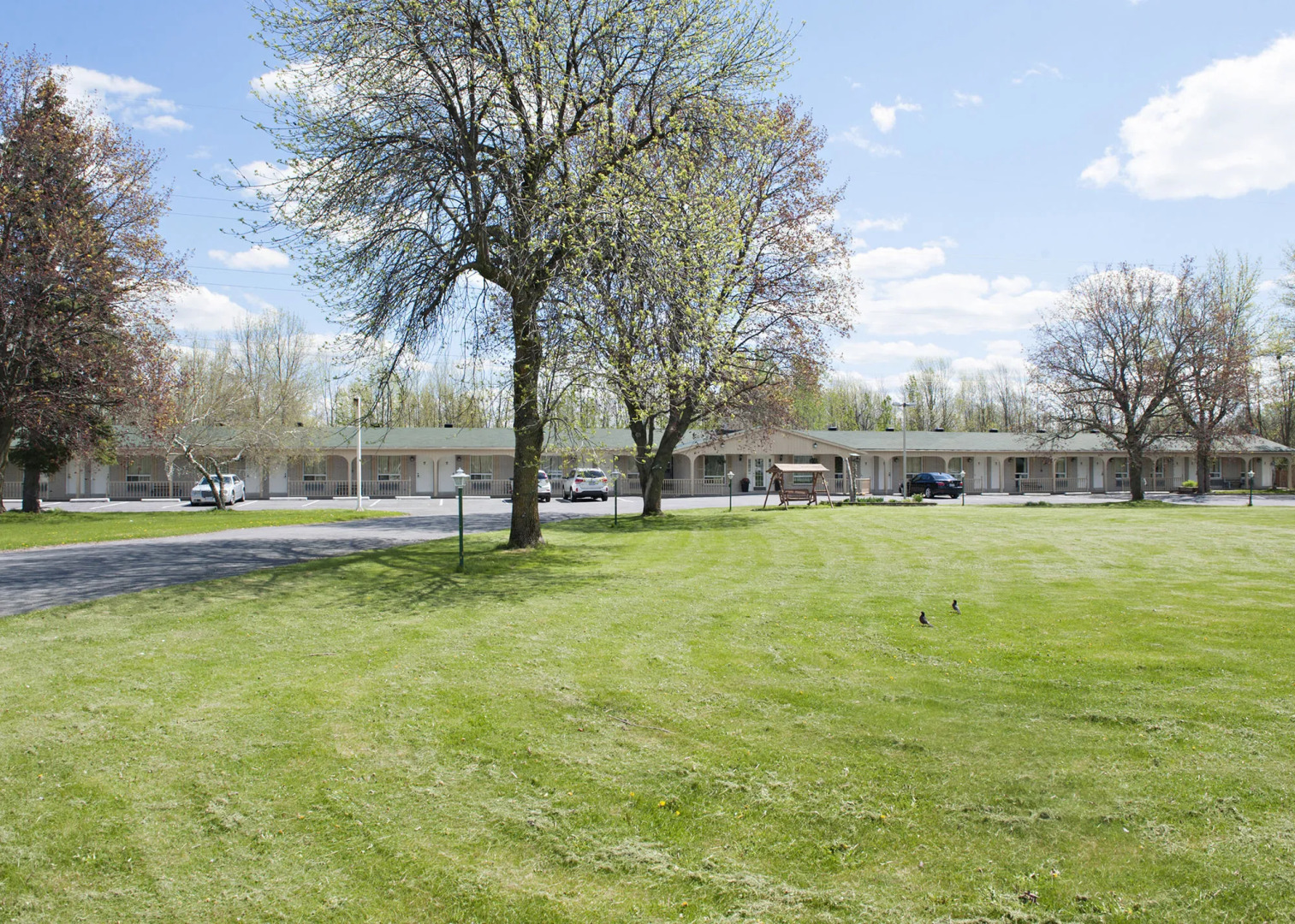 First Canada Inn Cornwall