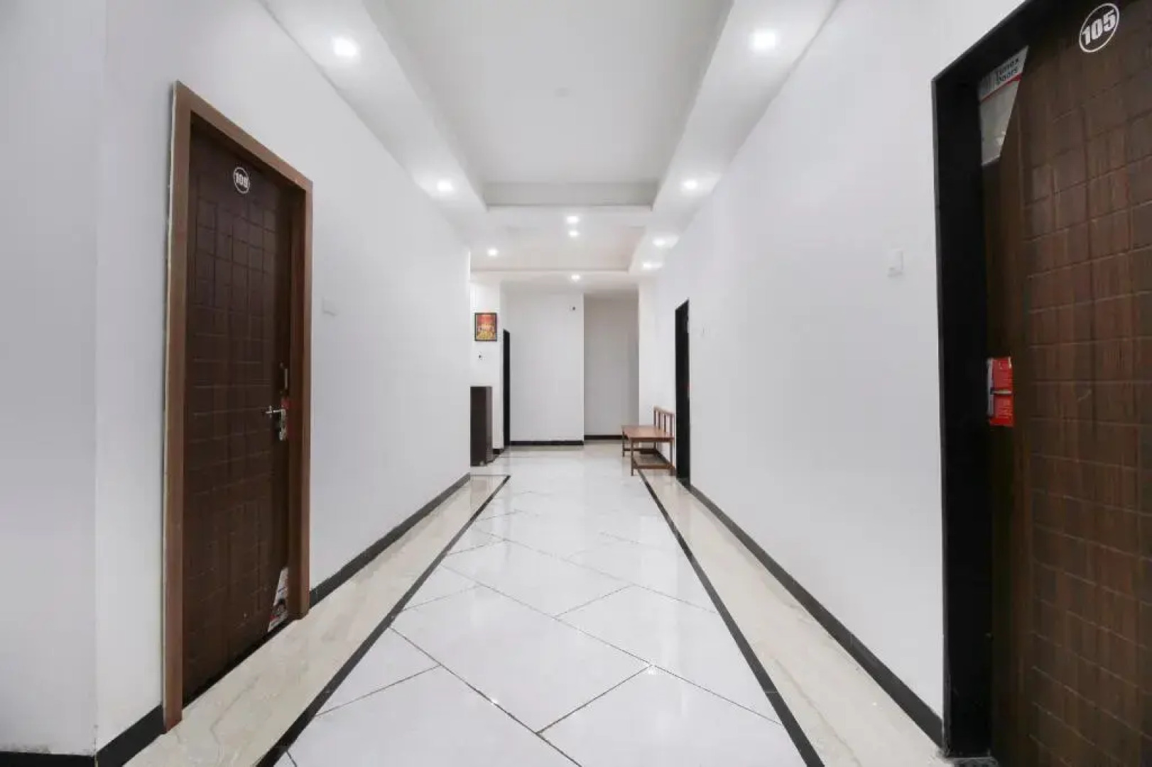 Hotel Bawarchi Lodge by OYO Rooms