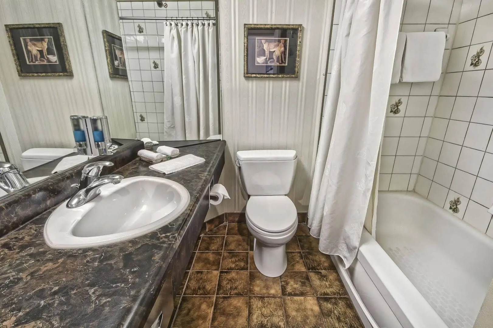 Hôtel Québec Inn par JARO