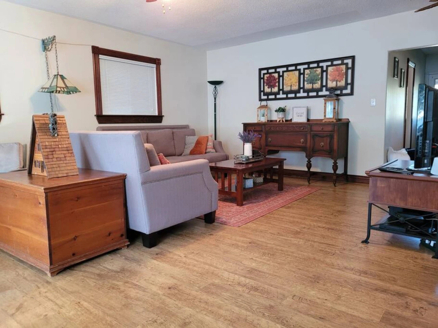 Rustic Pines Waterfront Cottage Clear Water