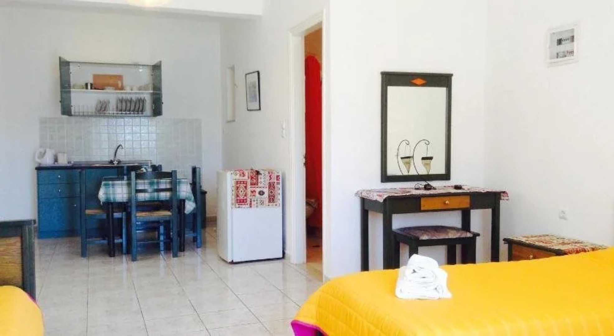 Golden Star Apartments