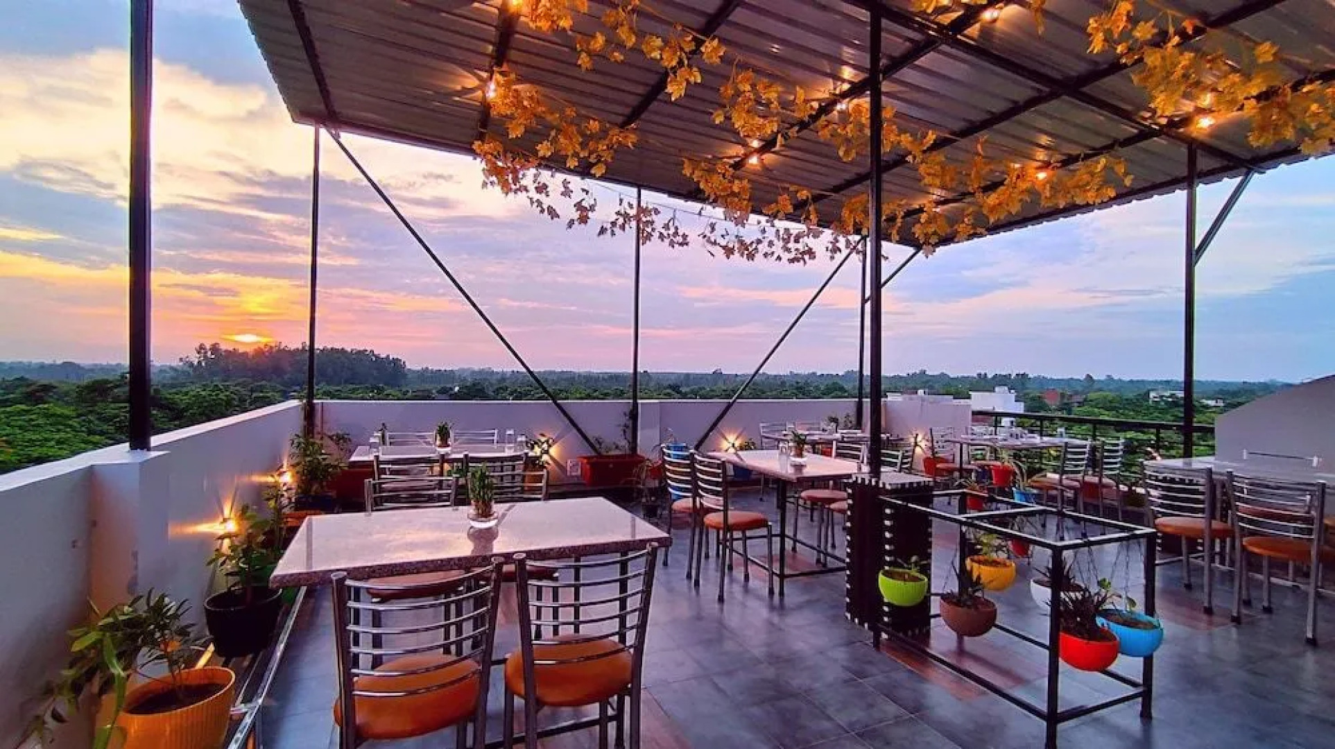 Asapian House - A Luxury Homestay at Moradabad