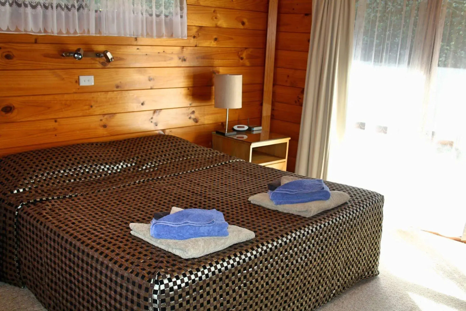 Dii Elduu House & Cottage