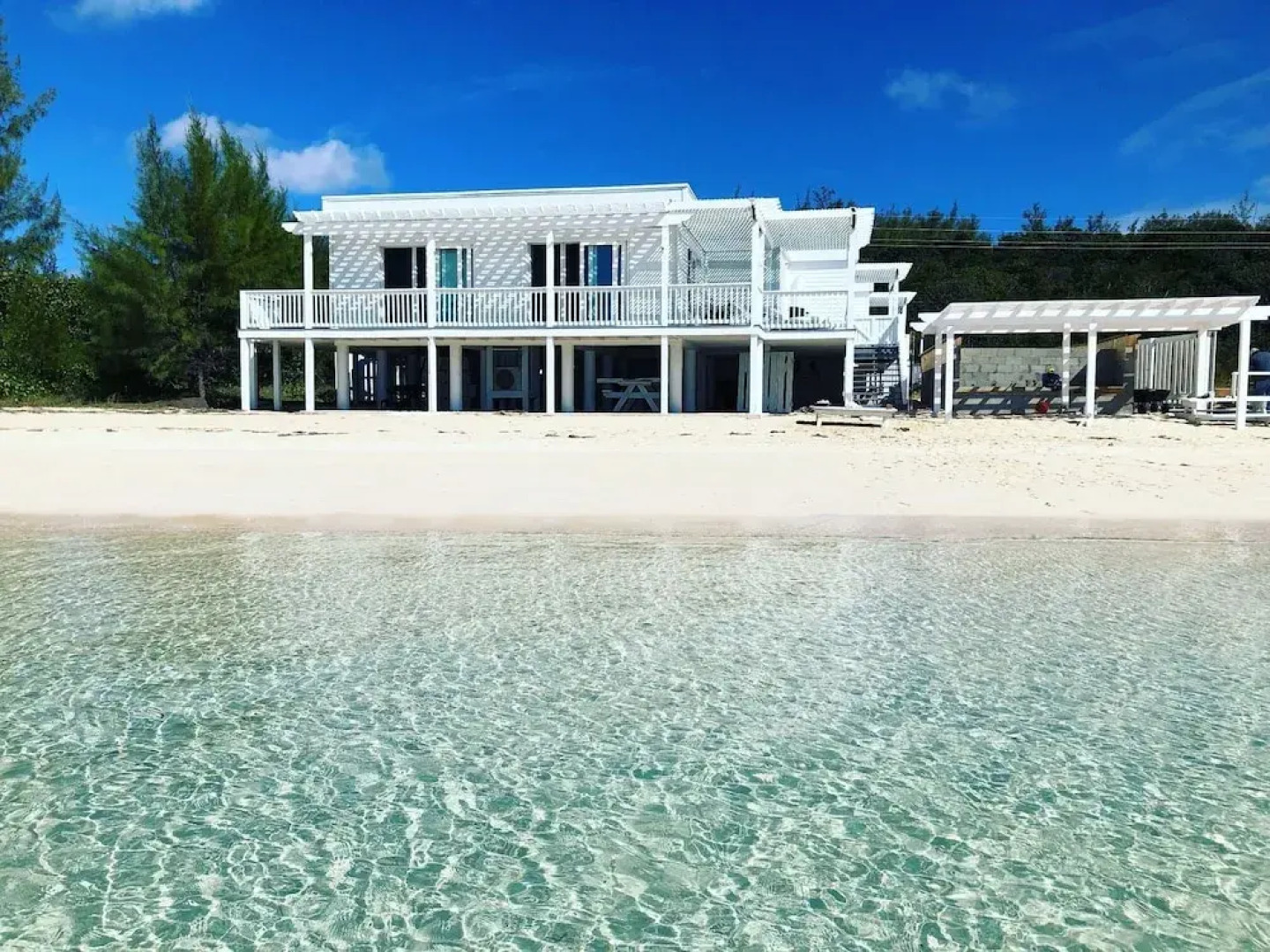 Secluded Luxury: New Beachfront Home With Pool