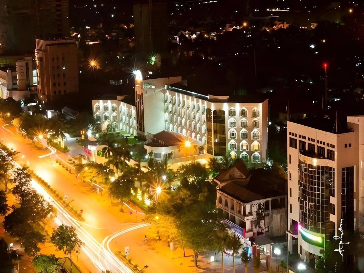 Saigon Kim Lien Hotel Vinh