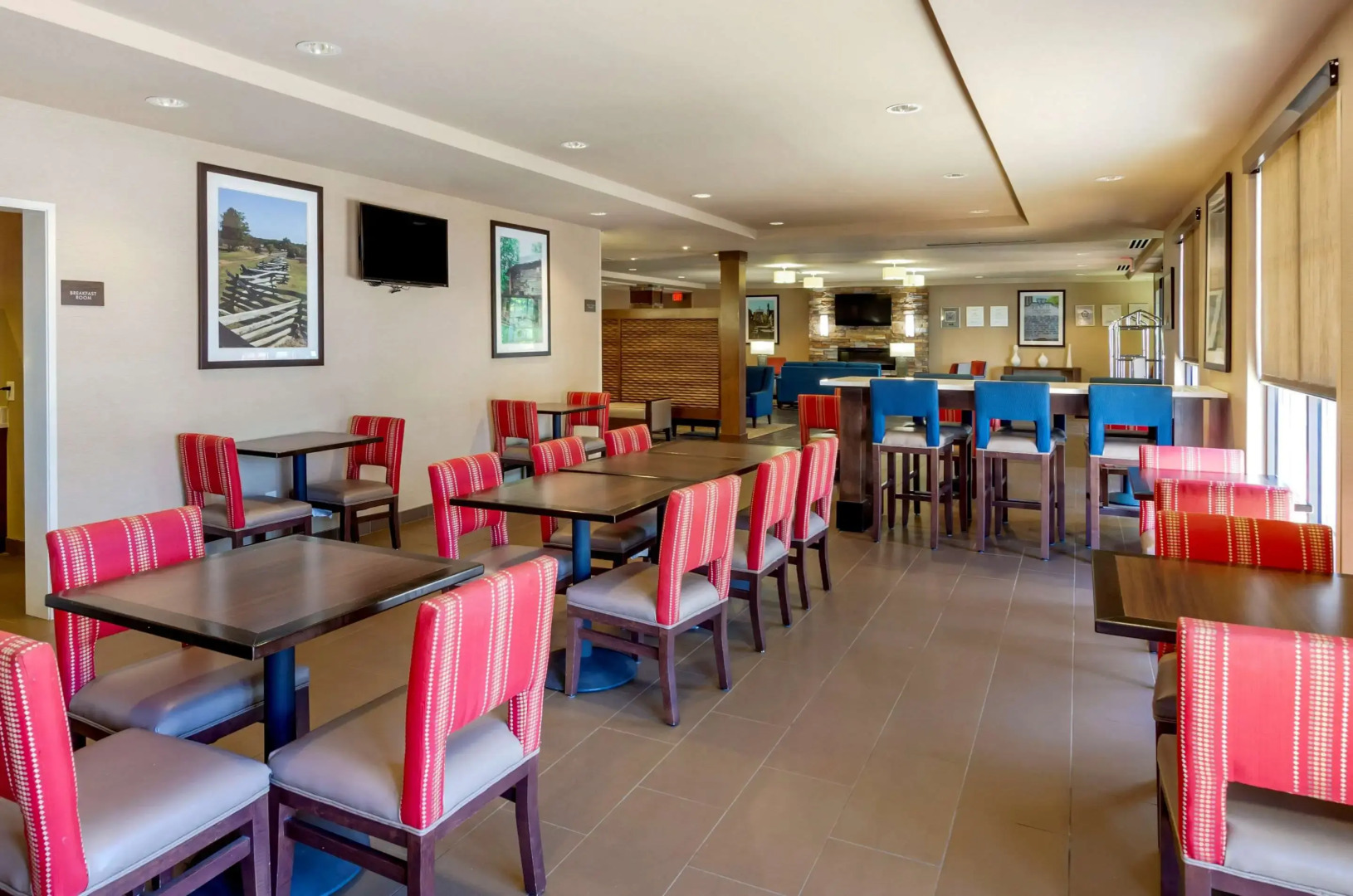 Comfort Inn & Suites Lynchburg Airport - University Area