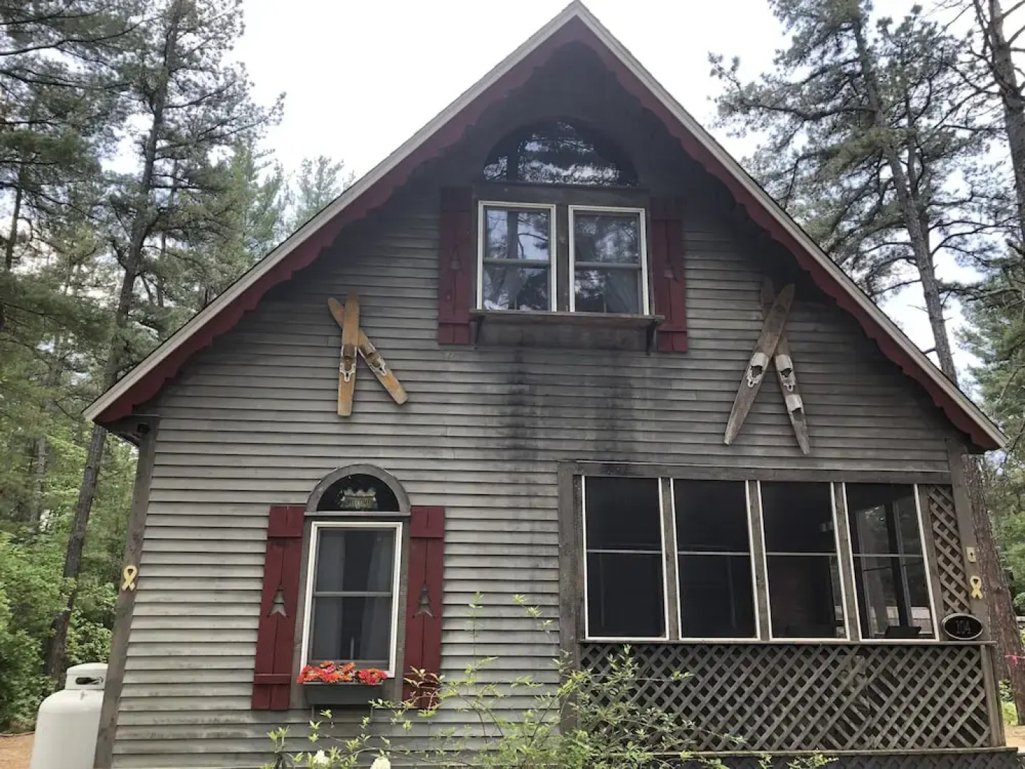 4 Bedroom 1 Bathroom Chocorua Beach