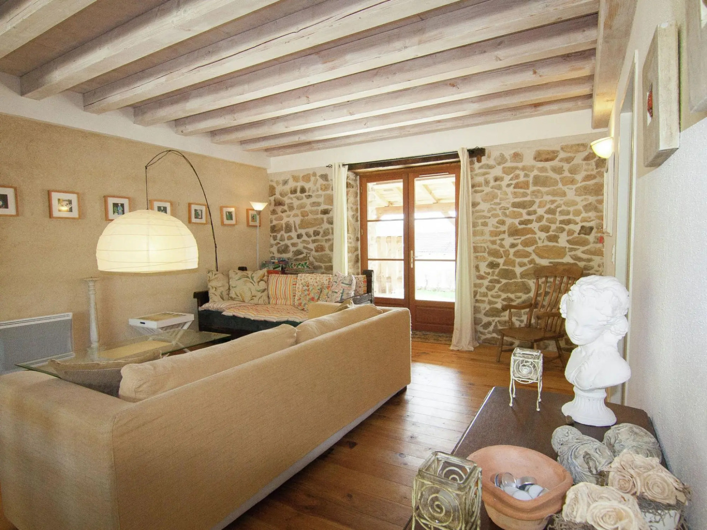 Beautiful domain with two heated swimming pools near a beautiful golf course