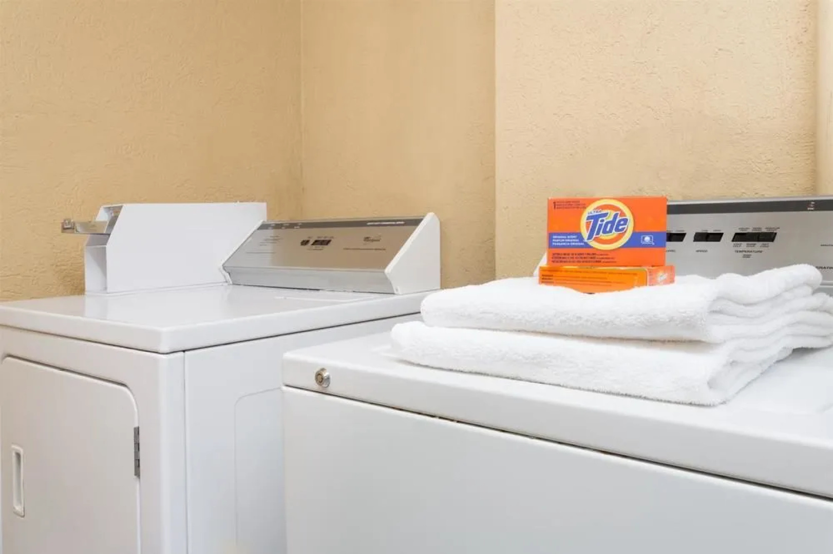 Days Inn by Wyndham Melbourne