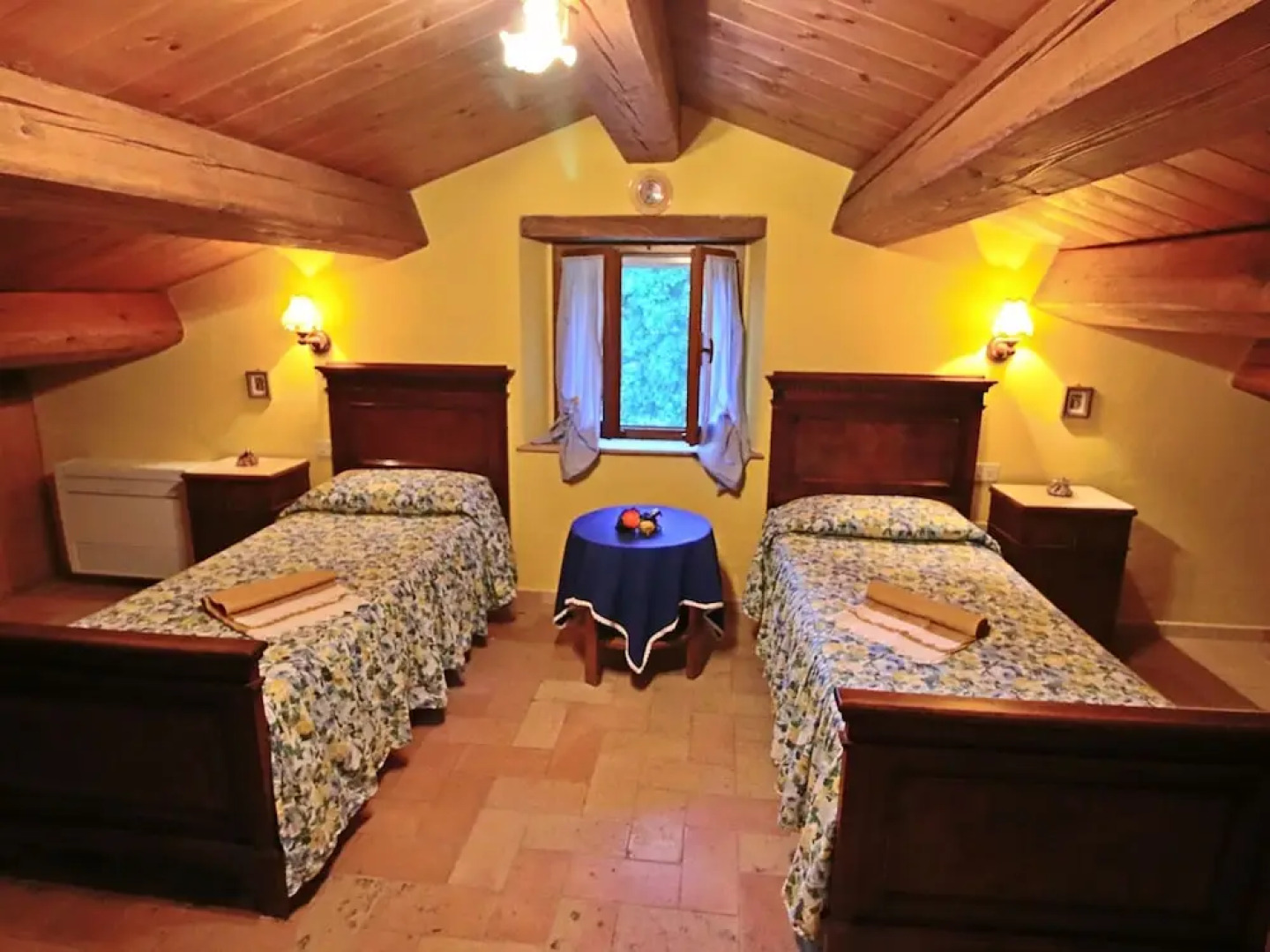 Holiday Home in Serrungarina Near the Lake