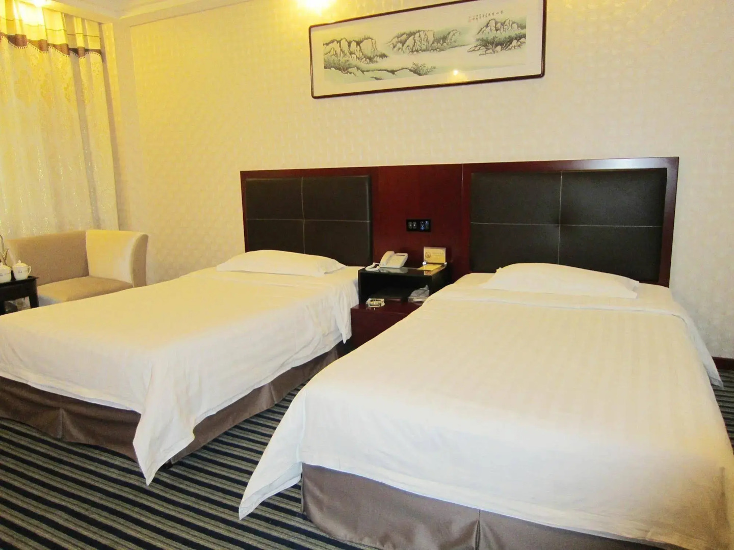 Baoding Guibinlou Hotel