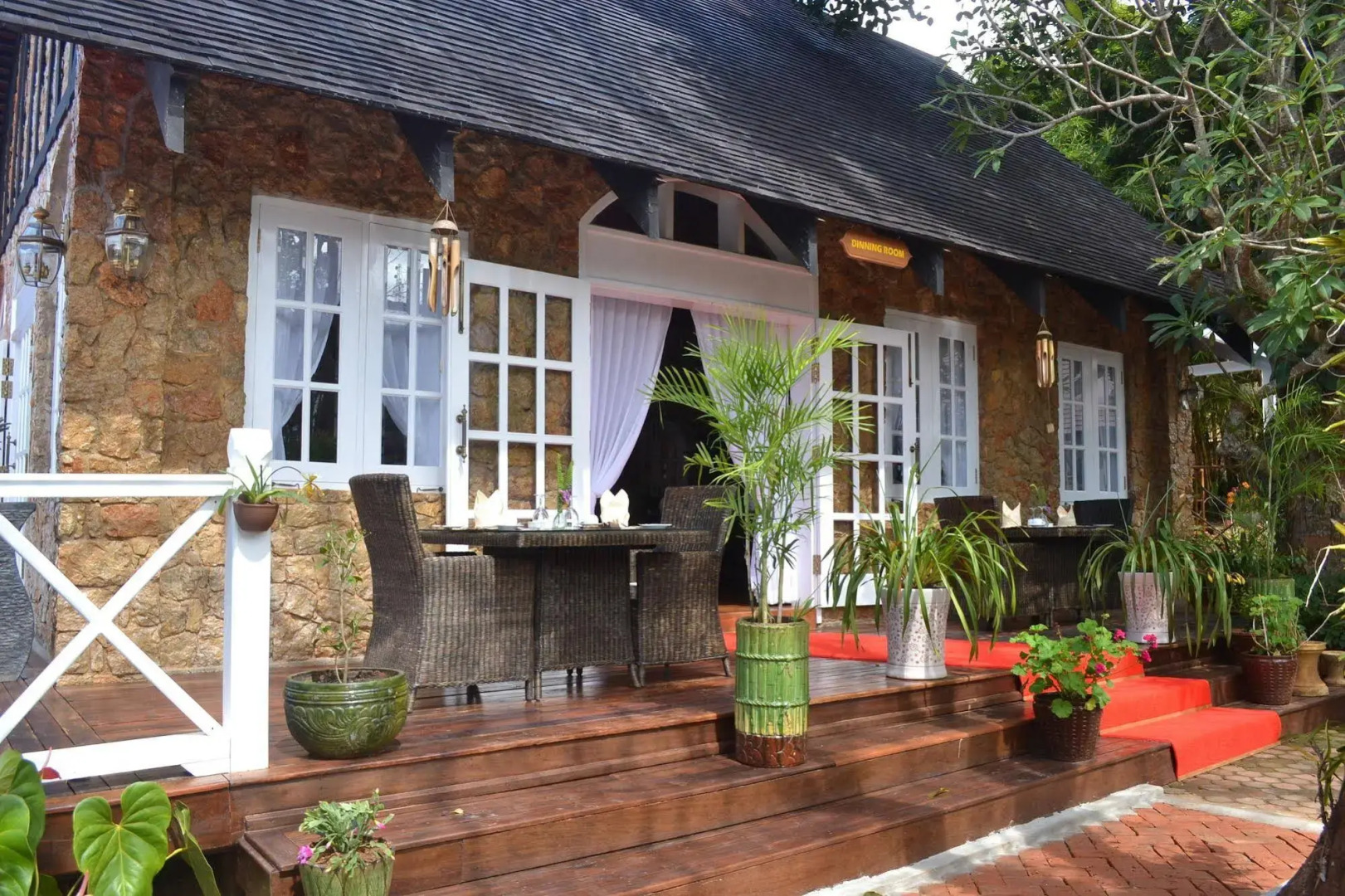 Royal Kalaw Hills Resort