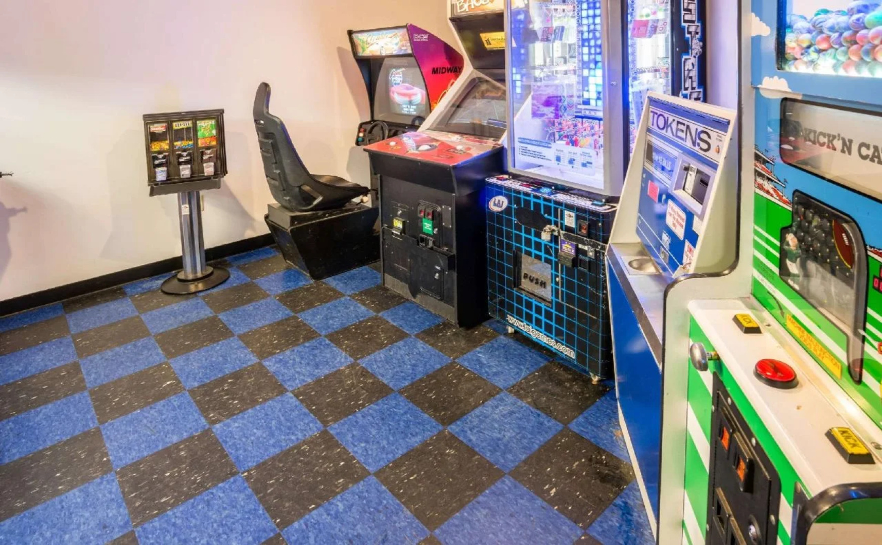 Econo Lodge Duluth near Miller Hill Mall