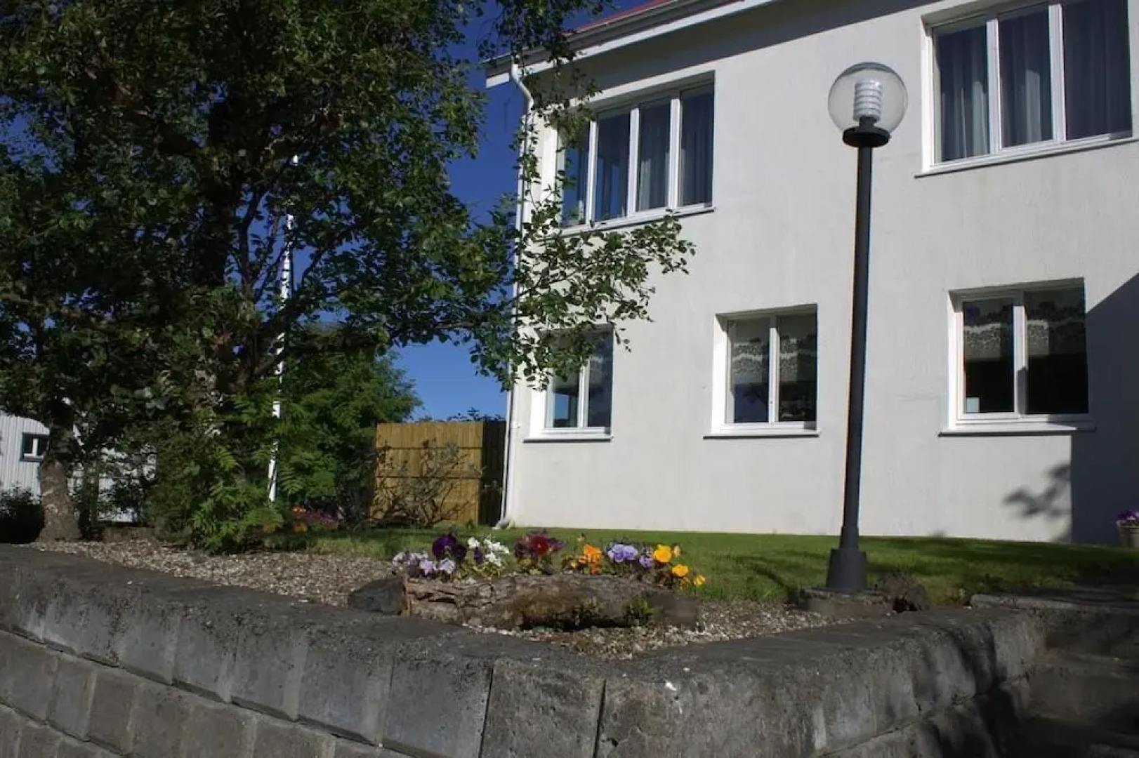 Helgugata Guesthouse