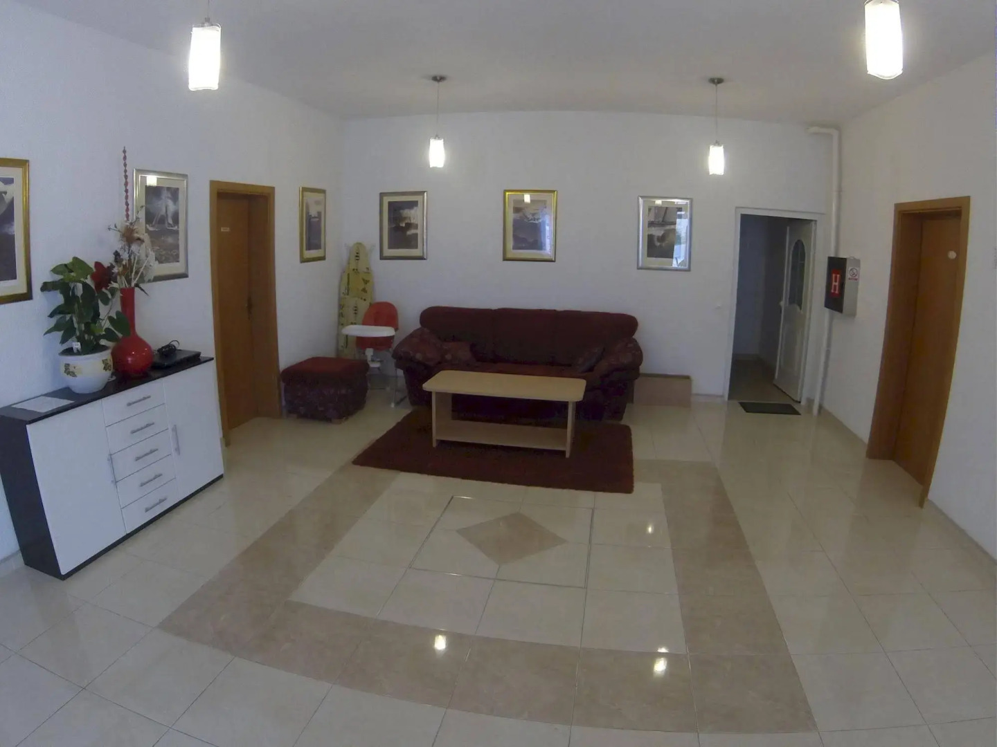 Apartments Vila Adrijana and Fitness Studio Wolf
