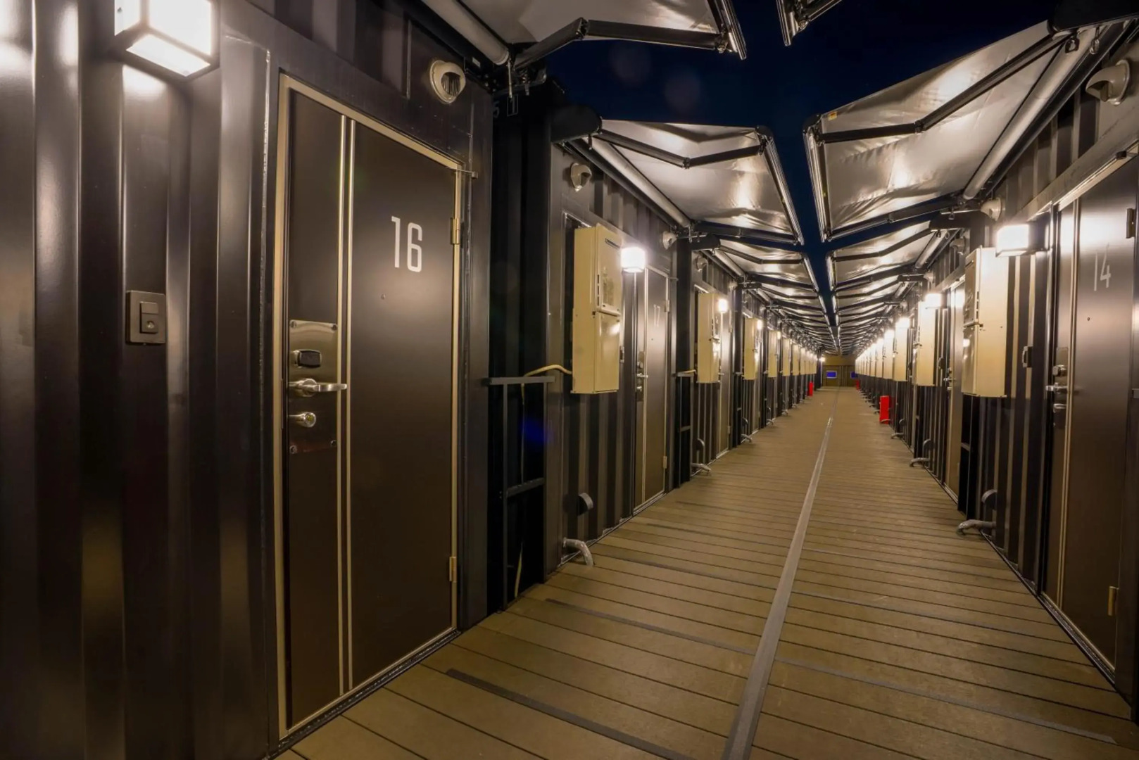 HOTEL R9 The Yard Taketoyo