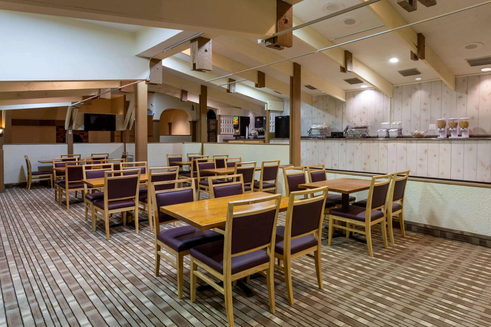 Baymont by Wyndham Queensbury / Lake George