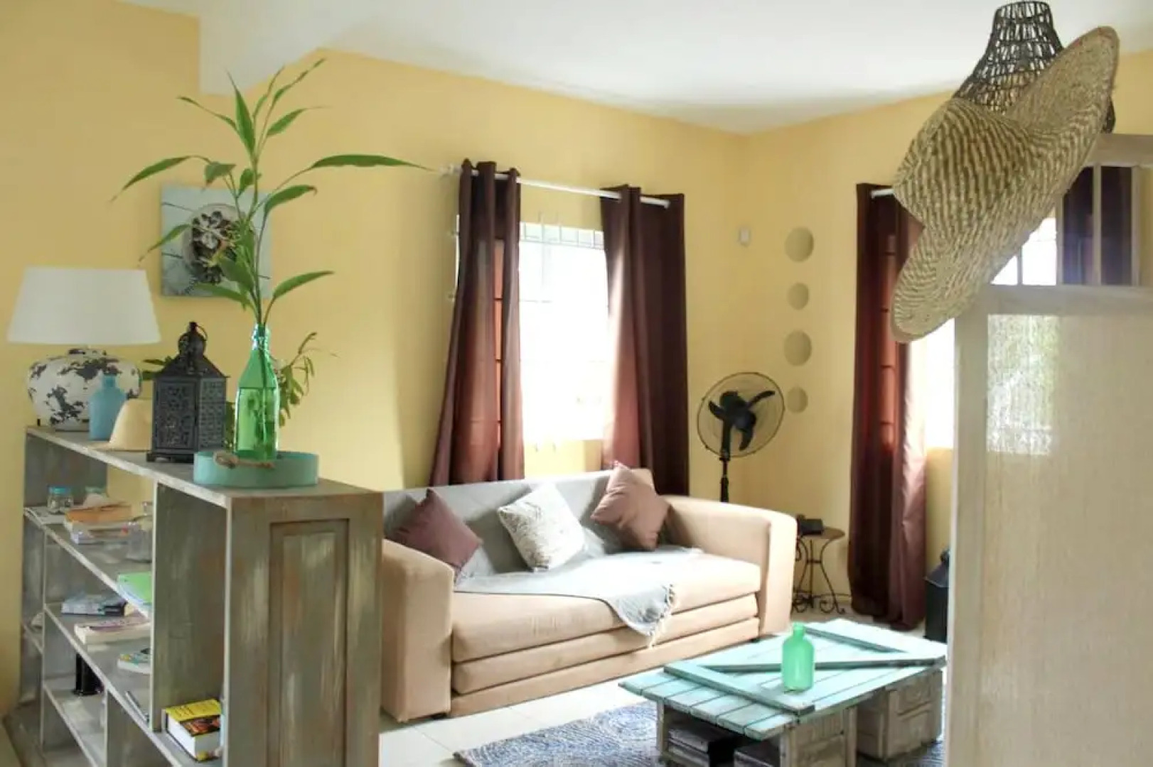 Villa With 2 Bedrooms in Grand Gaube, With Private Pool, Enclosed Gard