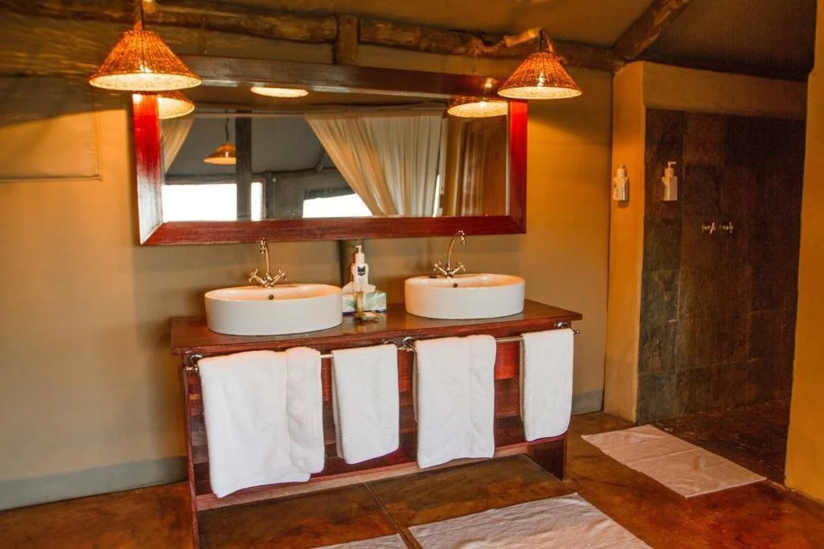 Eagle Tented Lodge & Spa Etosha