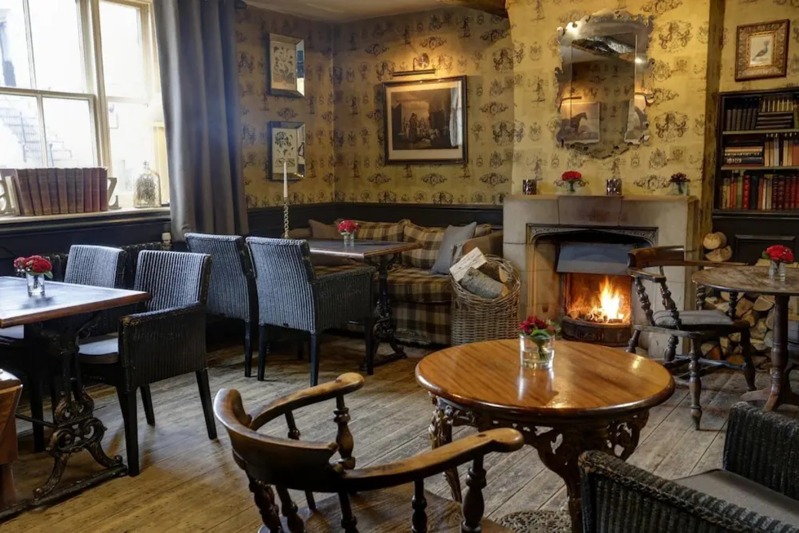 Shireburn Arms Hotel