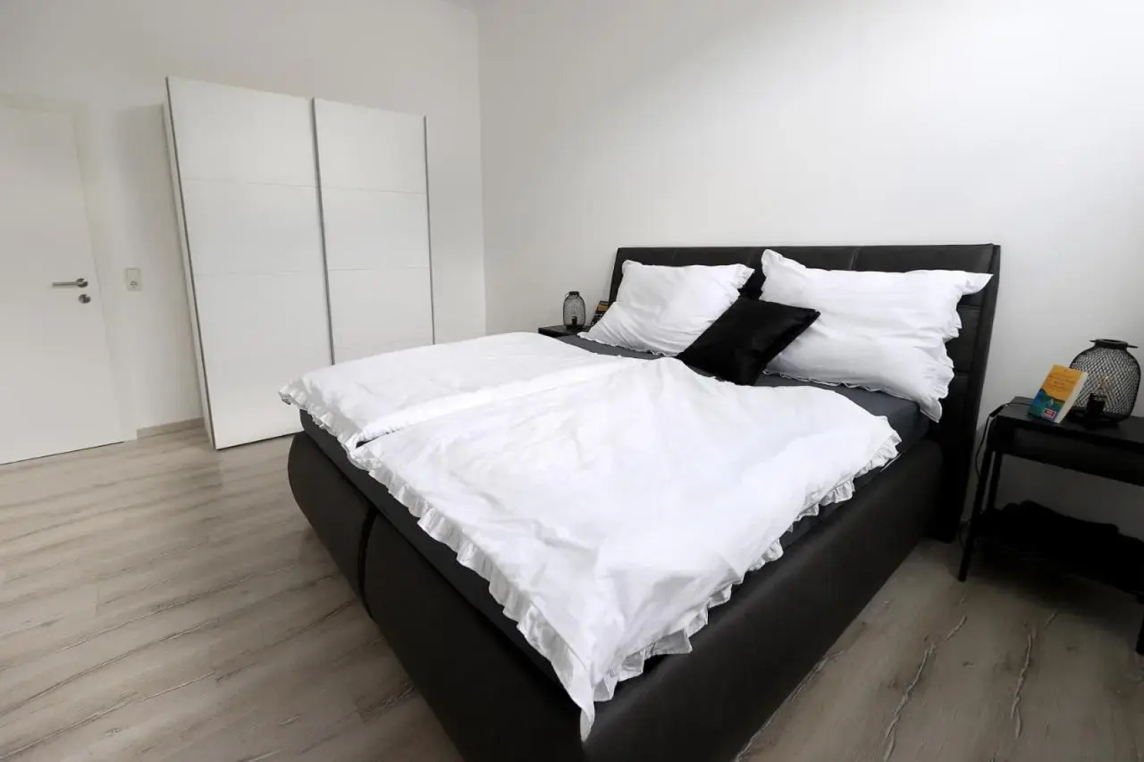 Exklusive FW mit 3 SZ und großer Terrasse