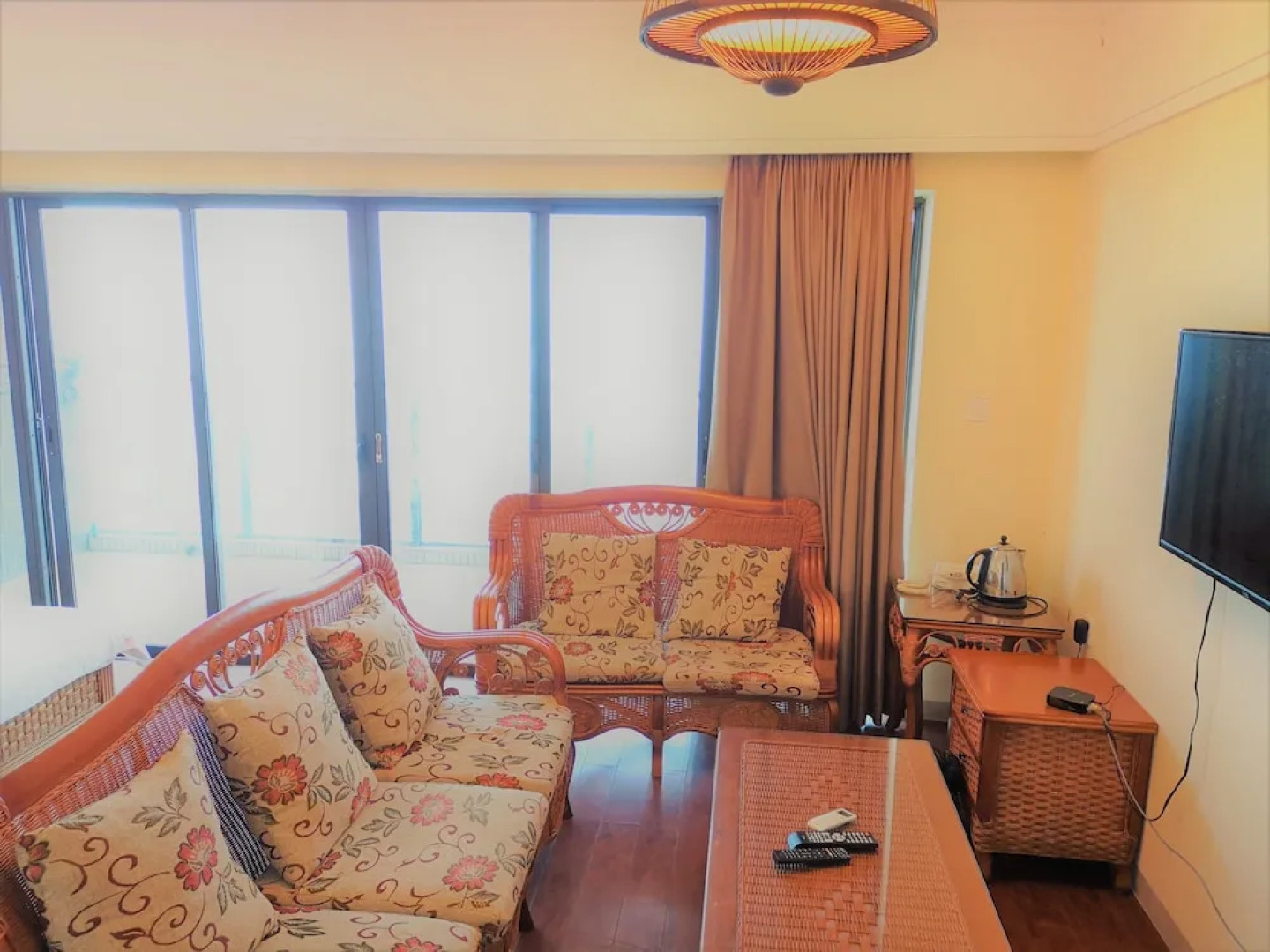 Sunshine Sea View Apartment