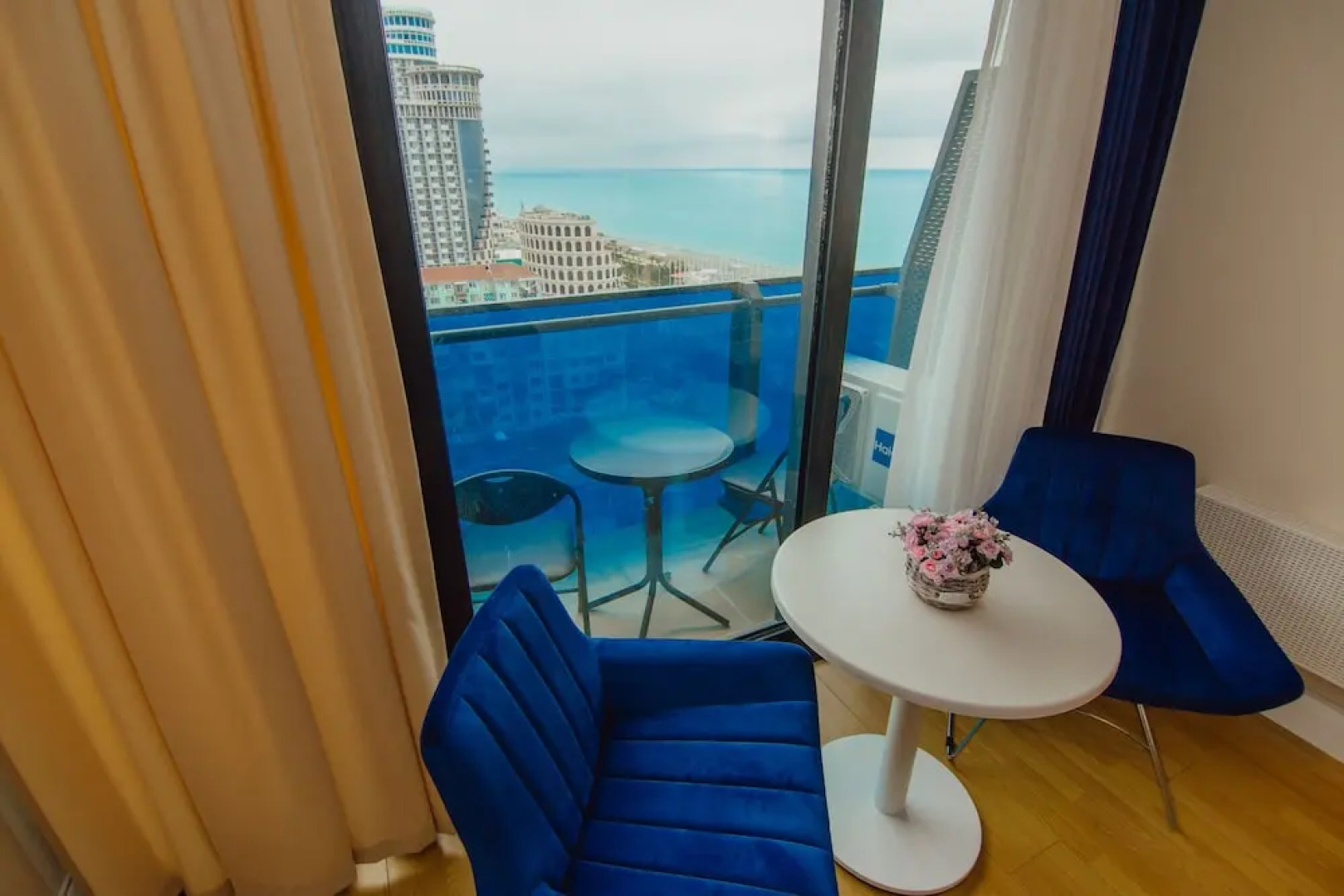 Апарт-отель Dream Home