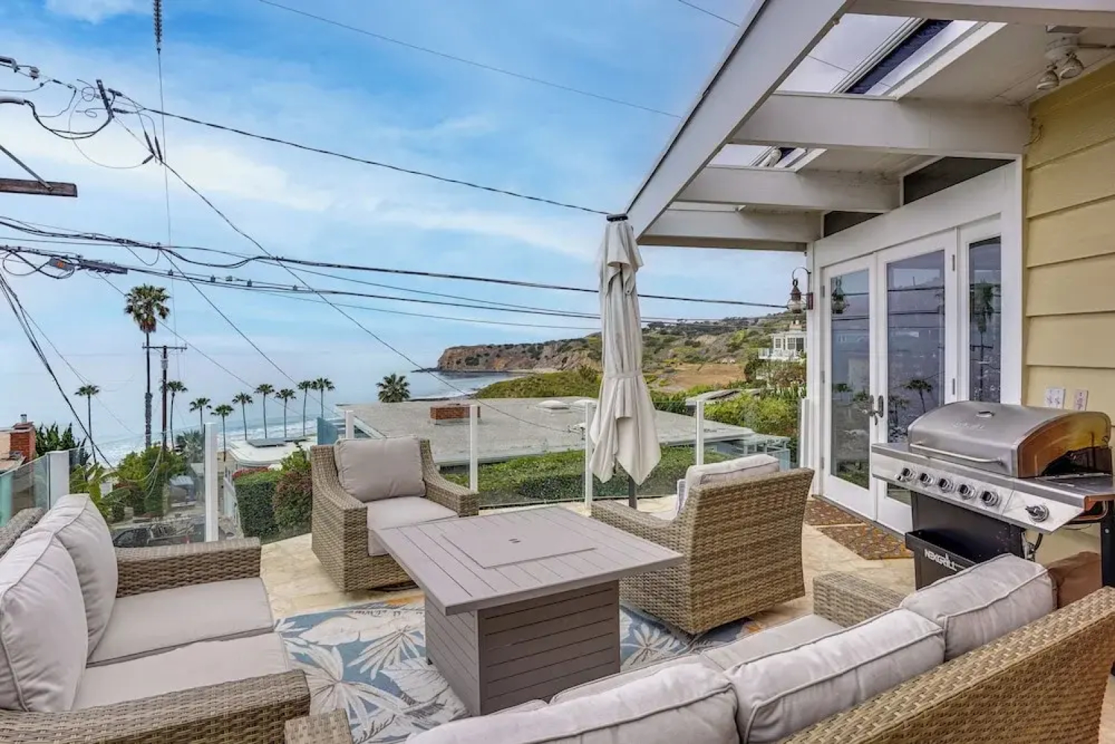 Walk to Private Beach: Rancho Palos Verdes Escape!