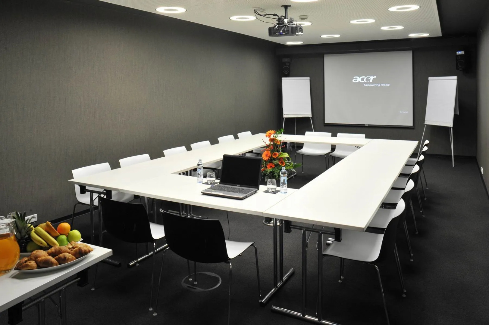 Metropol Design Hotel Old Town