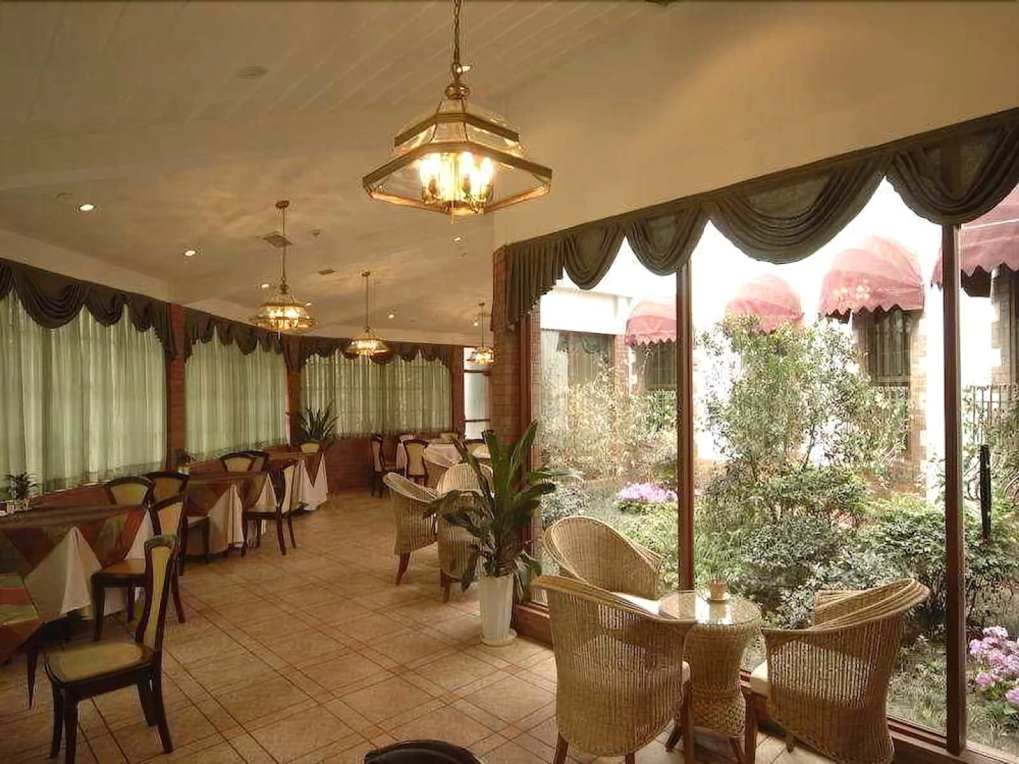 Sichuan Wei Deng Hotel