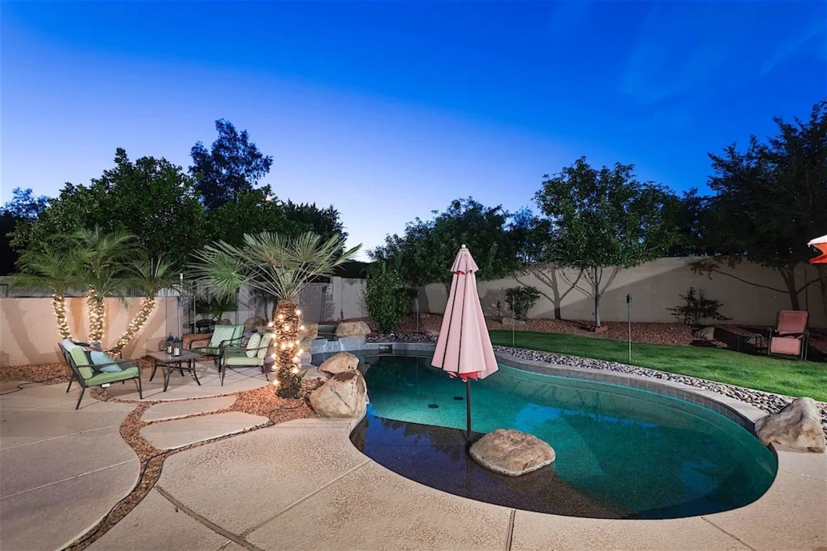 Hibiscus Haven 3 BR by Casago