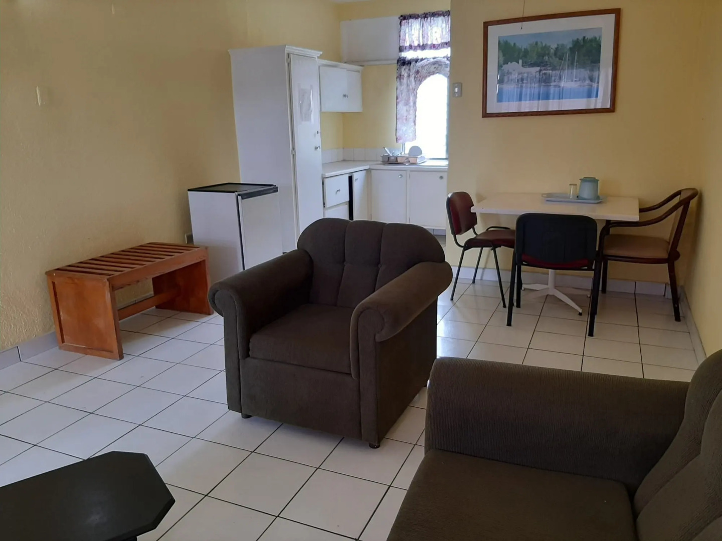 Royal Palm Suite Hotel