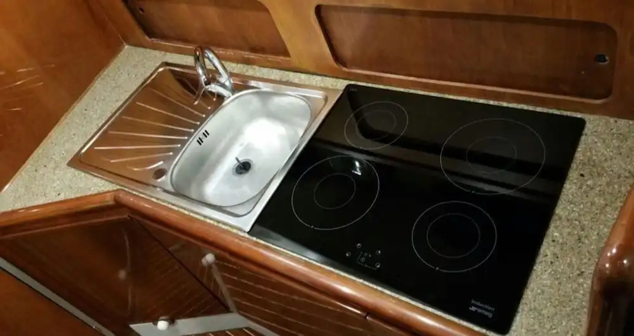 Yacht Suite San Vincenzo