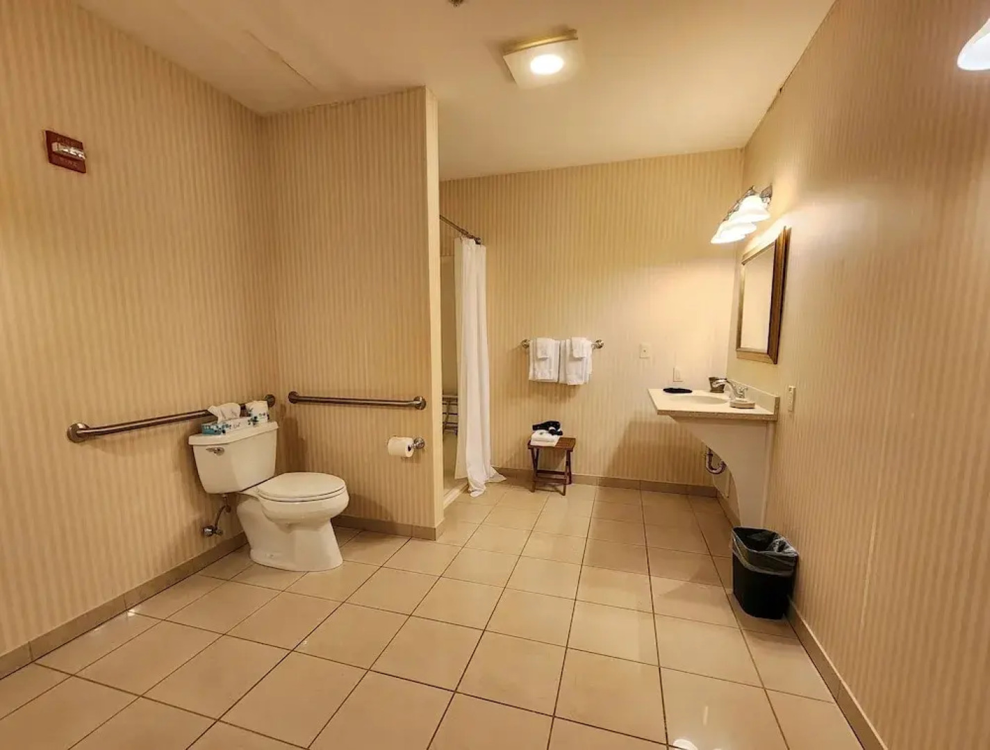 Lake Opechee Inn and Spa